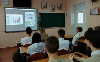 Профорієнтаційний захід кафедри ХТКС та БМ в Дніпровській гімназії №87