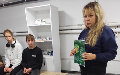 Профорієнтаційна робота кафедри економіки, менеджменту та підприємництва з учнями 10-их класів Новоолександрівського ліцею