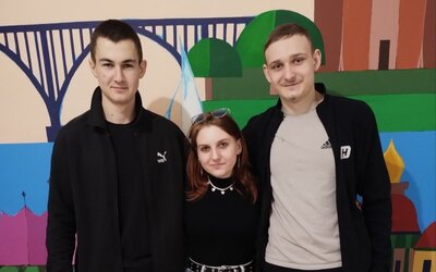 Учні Чумаківського ліцею в місті без сонця… або як скористатись подарунковим Сертифікатом за перемогу в Науковому турнірі Хакатону